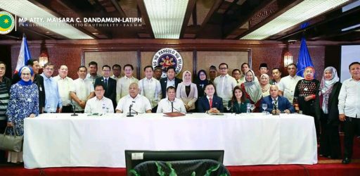 Meeting at Malacanang on Marawi Rehabilitation with President Rodrigo R. Duterte, members of Senate, Cabinet, BTA and local stakeholders.