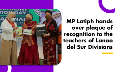 MP Latiph hands over plaque of recognition to the teachers of Lanao del Sur Divisions